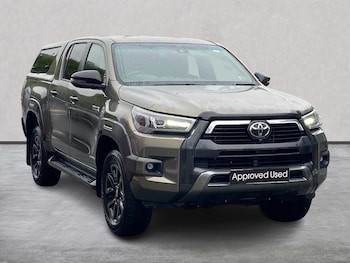 Used Toyota Hilux 2023 for sale - 78956859: Photo