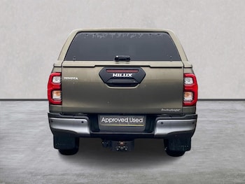 Used Toyota Hilux 2023 for sale - 78956859: Photo