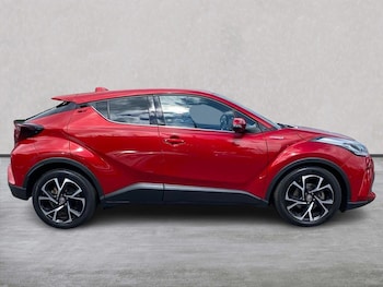 Used Toyota C-HR 2021 for sale - 78841058: Photo