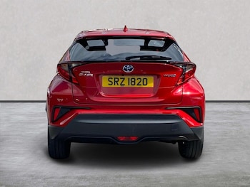 Used Toyota C-HR 2021 for sale - 78841058: Photo