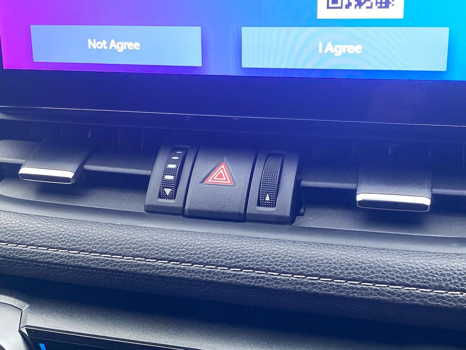 Used Toyota RAV4 2025 for sale - 77984033: Photo 23