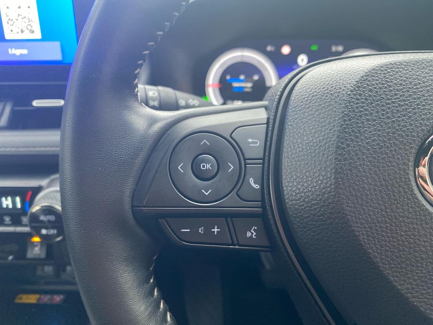 Used Toyota RAV4 2025 for sale - 77984033: Photo 26