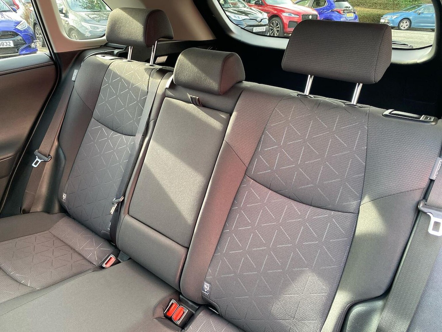 Used Toyota RAV4 2022 for sale - 77916129: Photo 17