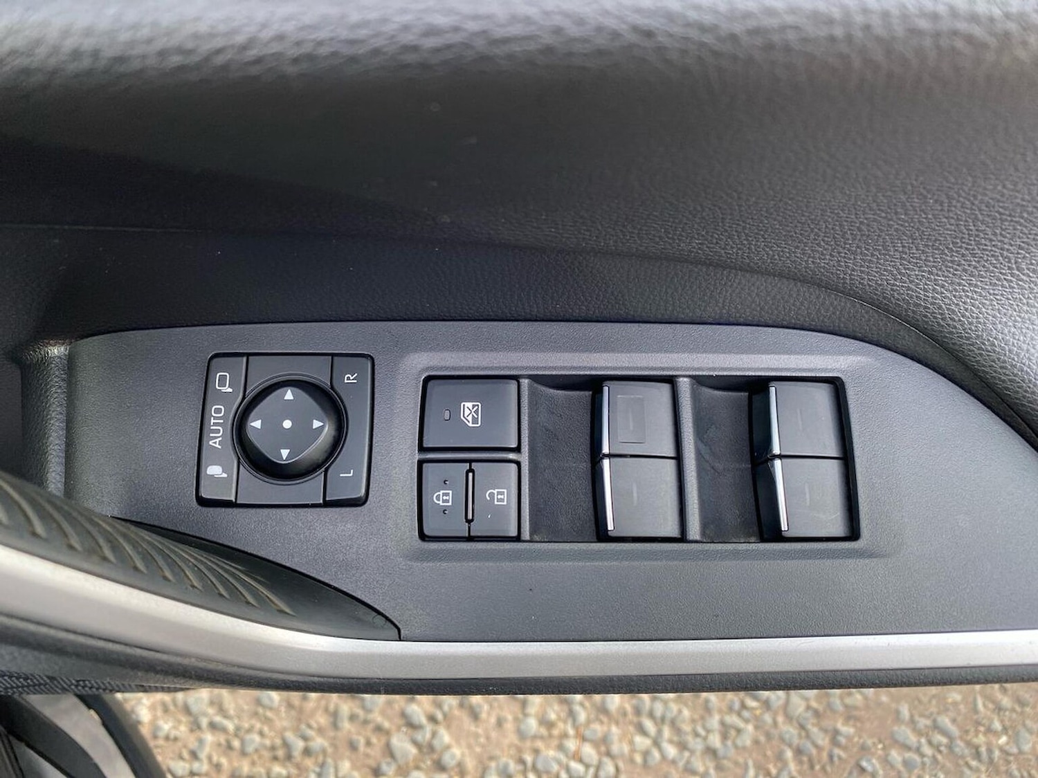 Used Toyota RAV4 2022 for sale - 77916129: Photo 22