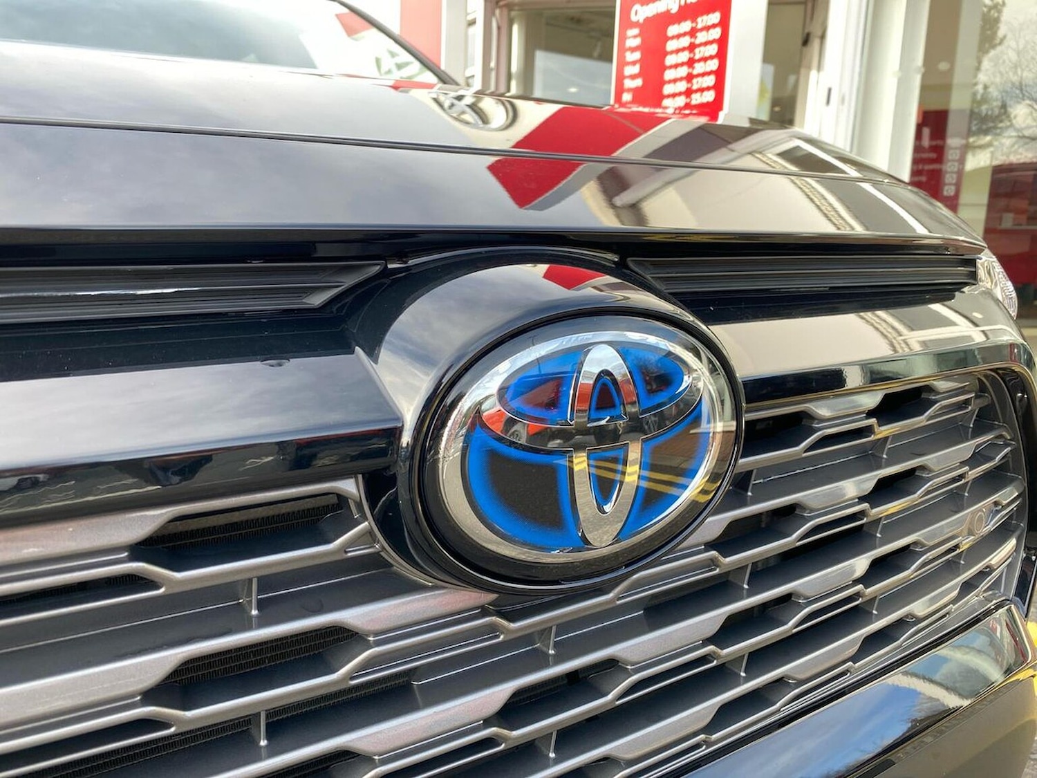 Used Toyota RAV4 2022 for sale - 77916129: Photo 29