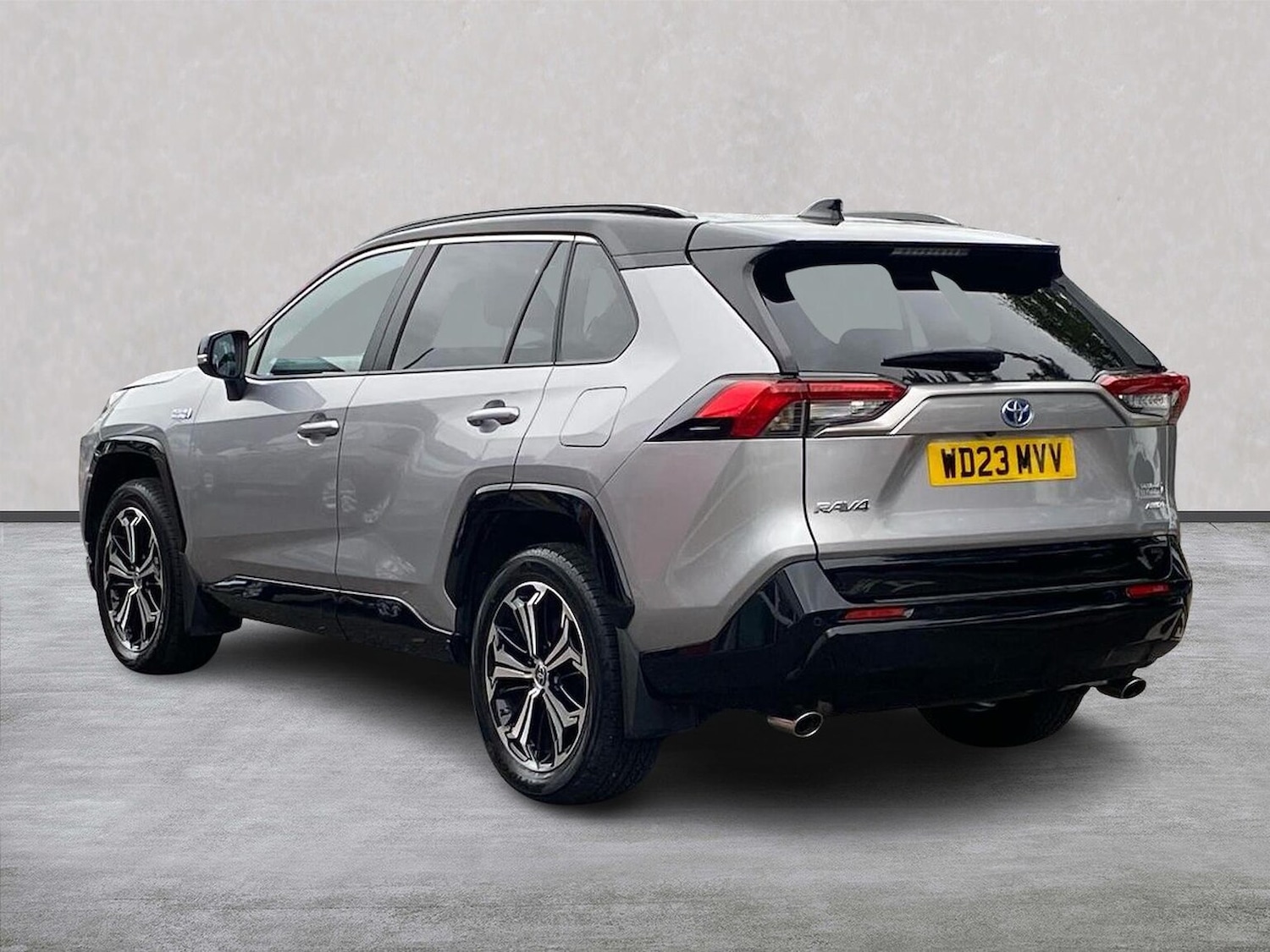 Used Toyota RAV4 2023 for sale - 76142891: Photo 2