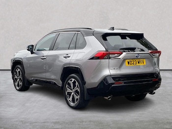 Used Toyota RAV4 2023 for sale - 76142891: Photo 2