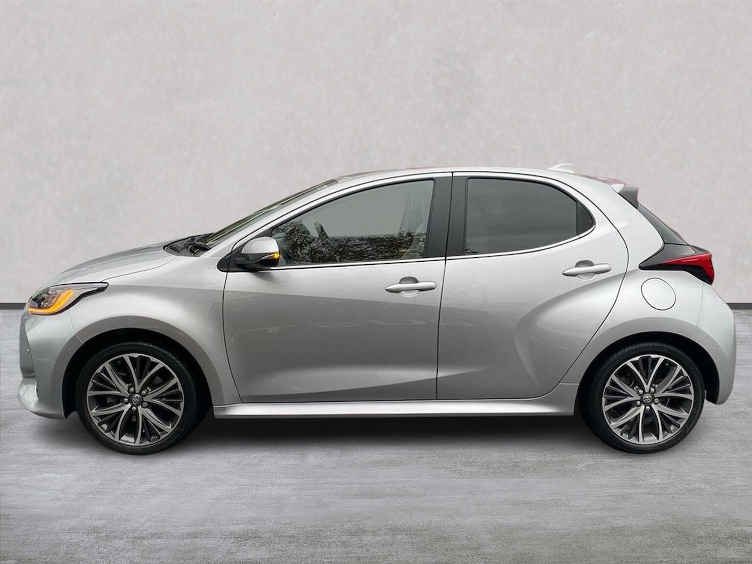 Used Toyota Yaris 2022 for sale - 76471064: Photo 19