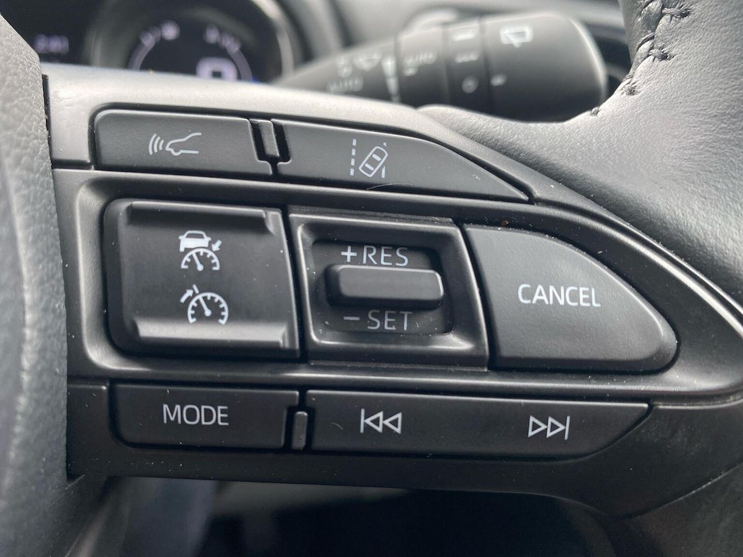 Used Toyota Yaris 2022 for sale - 76471064: Photo 25