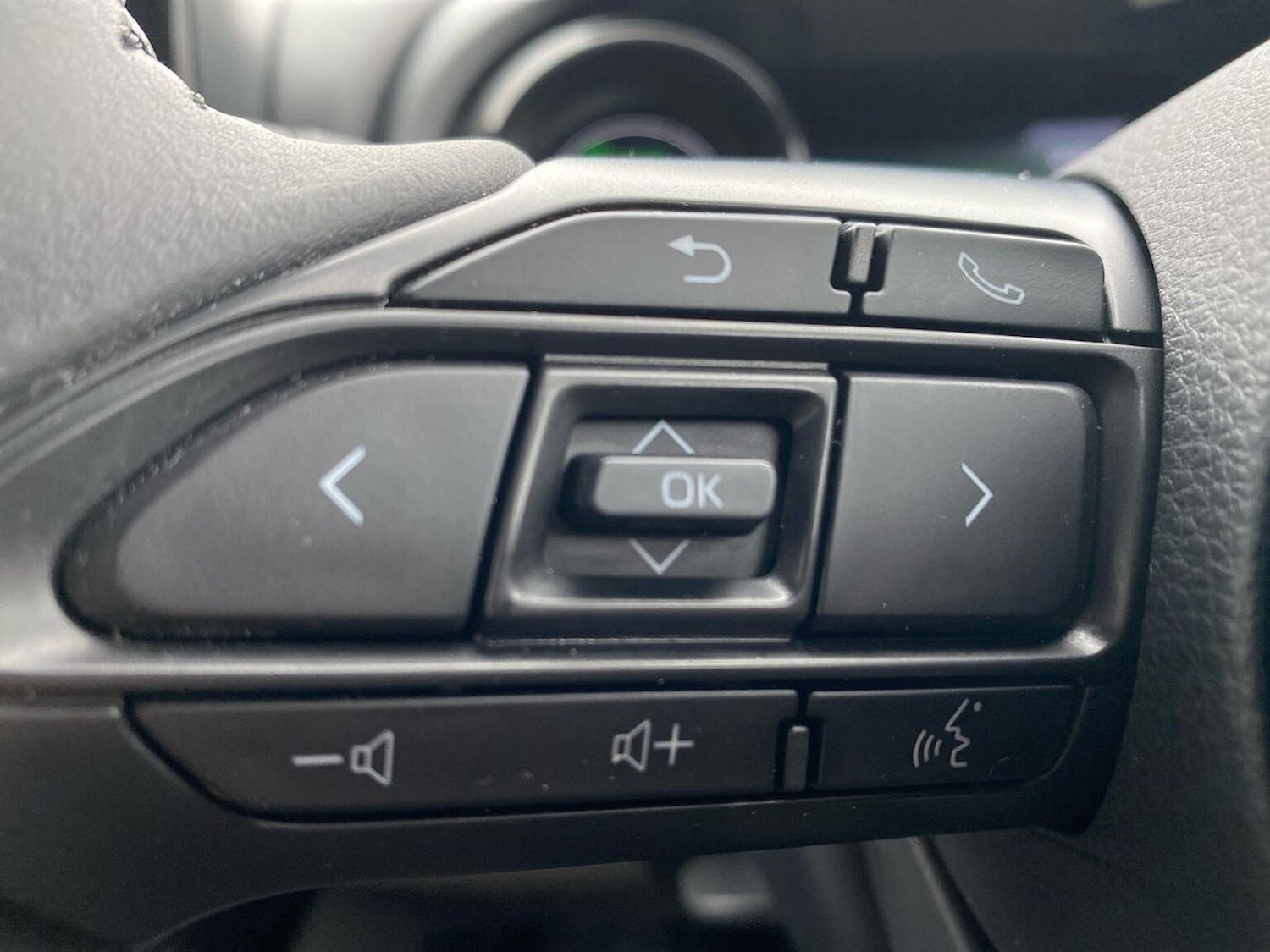 Used Toyota Yaris 2022 for sale - 76471064: Photo 26