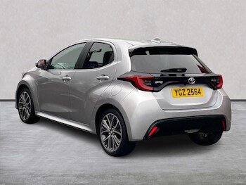 Used Toyota Yaris 2022 for sale - 76471064: Photo