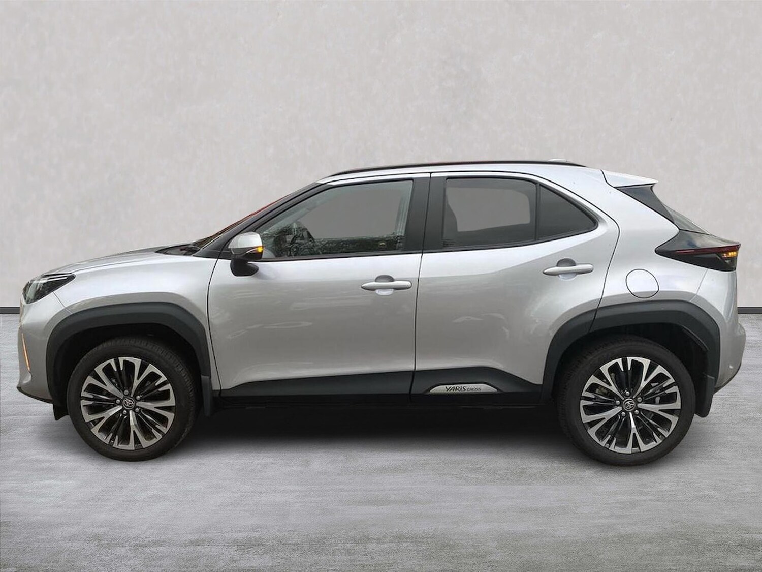 Used Toyota Yaris Cross 2023 for sale - 76231731: Photo 19