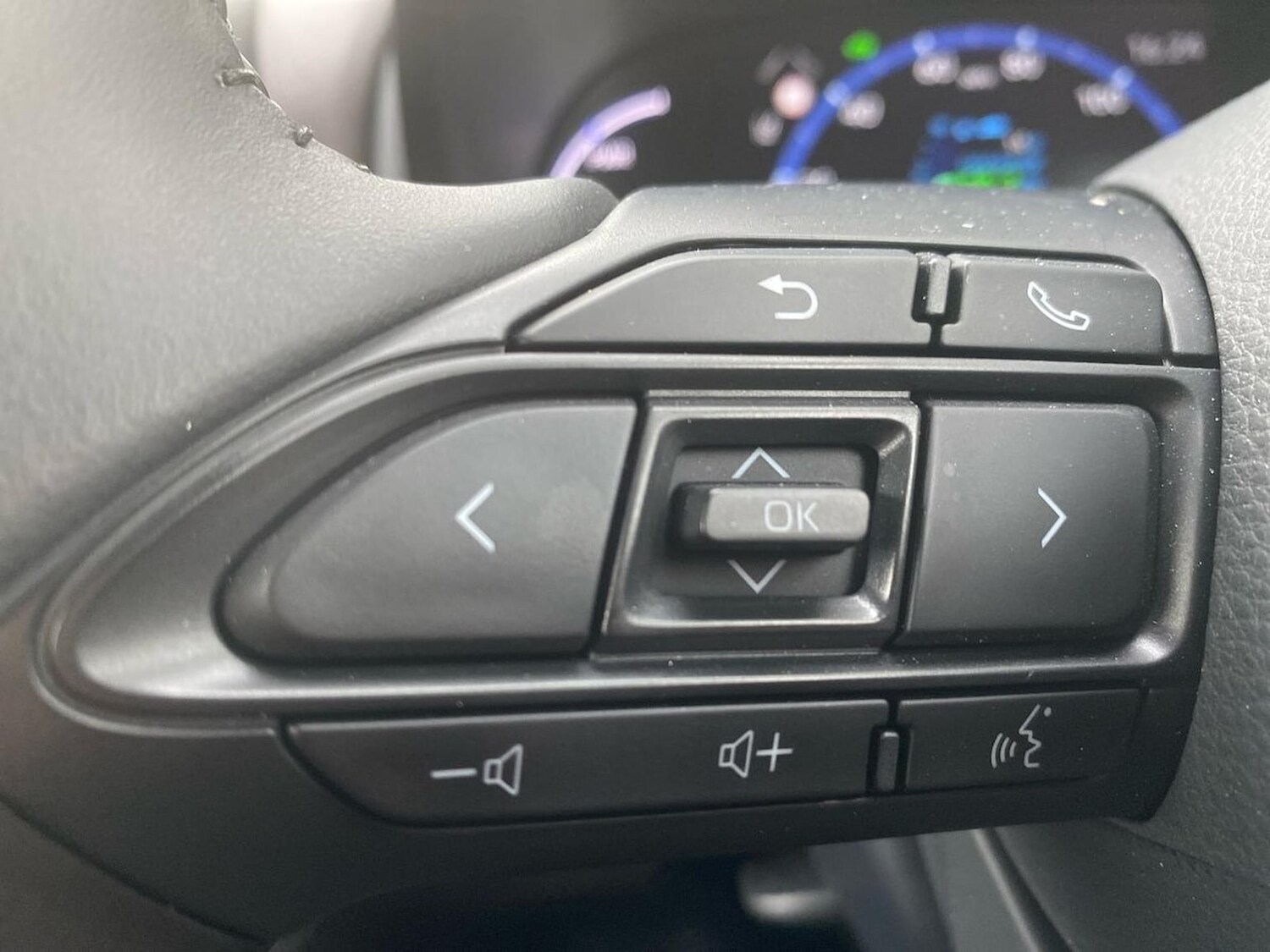 Used Toyota Yaris Cross 2023 for sale - 76231731: Photo 25