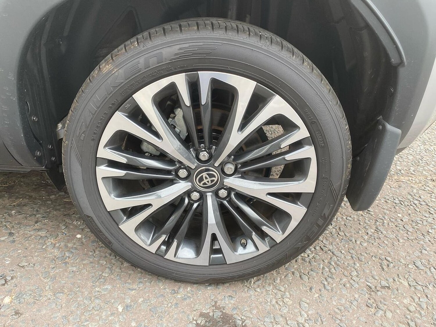 Used Toyota Yaris Cross 2023 for sale - 76231731: Photo 6