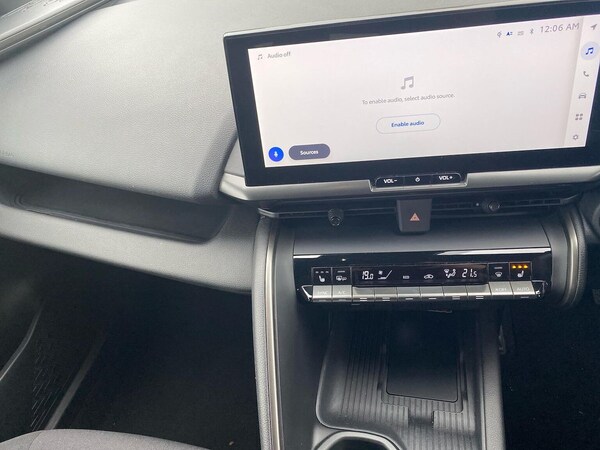 Used Toyota C-HR 2025 for sale - 76292999: Photo 13