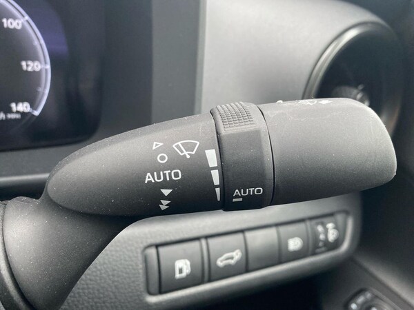Used Toyota C-HR 2025 for sale - 76292999: Photo 27