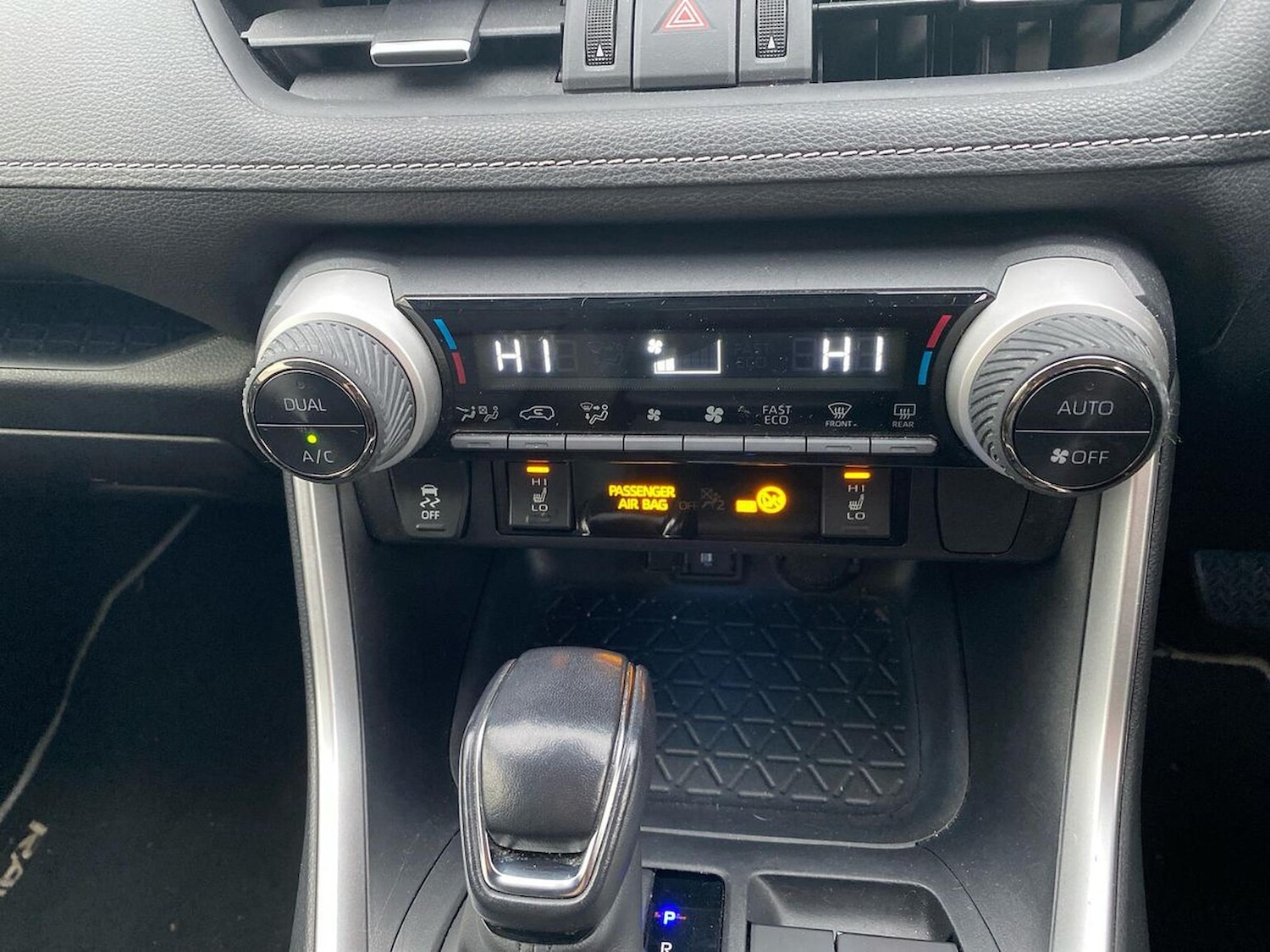 Used Toyota RAV4 2021 for sale - 76547675: Photo 12