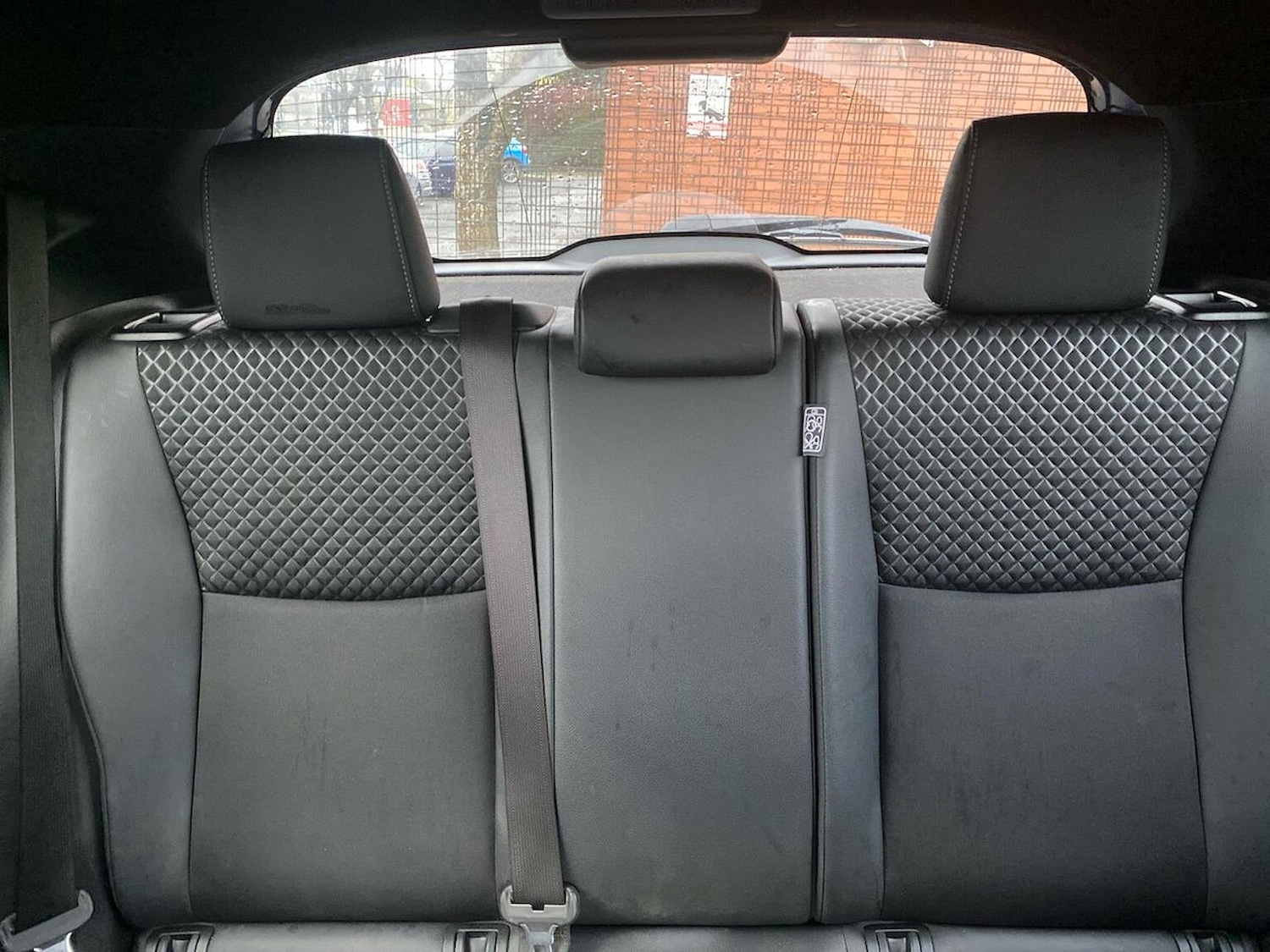 Used Toyota Yaris 2022 for sale - 76751929: Photo 16