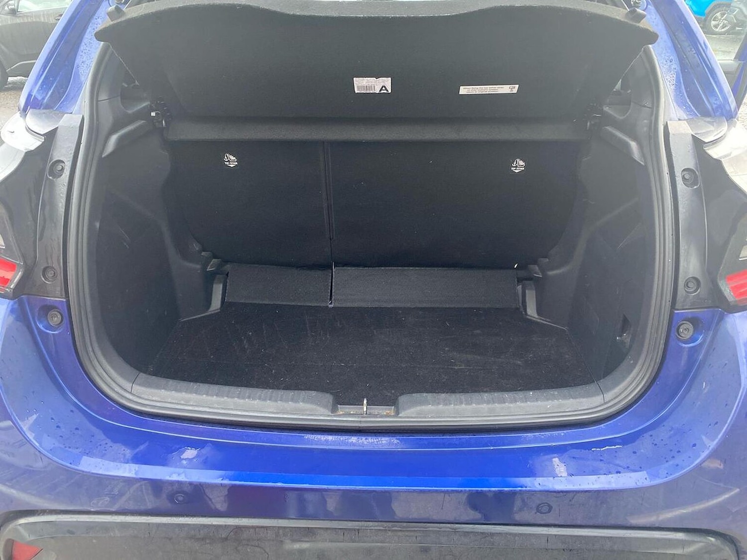 Used Toyota Yaris 2022 for sale - 76751929: Photo 17