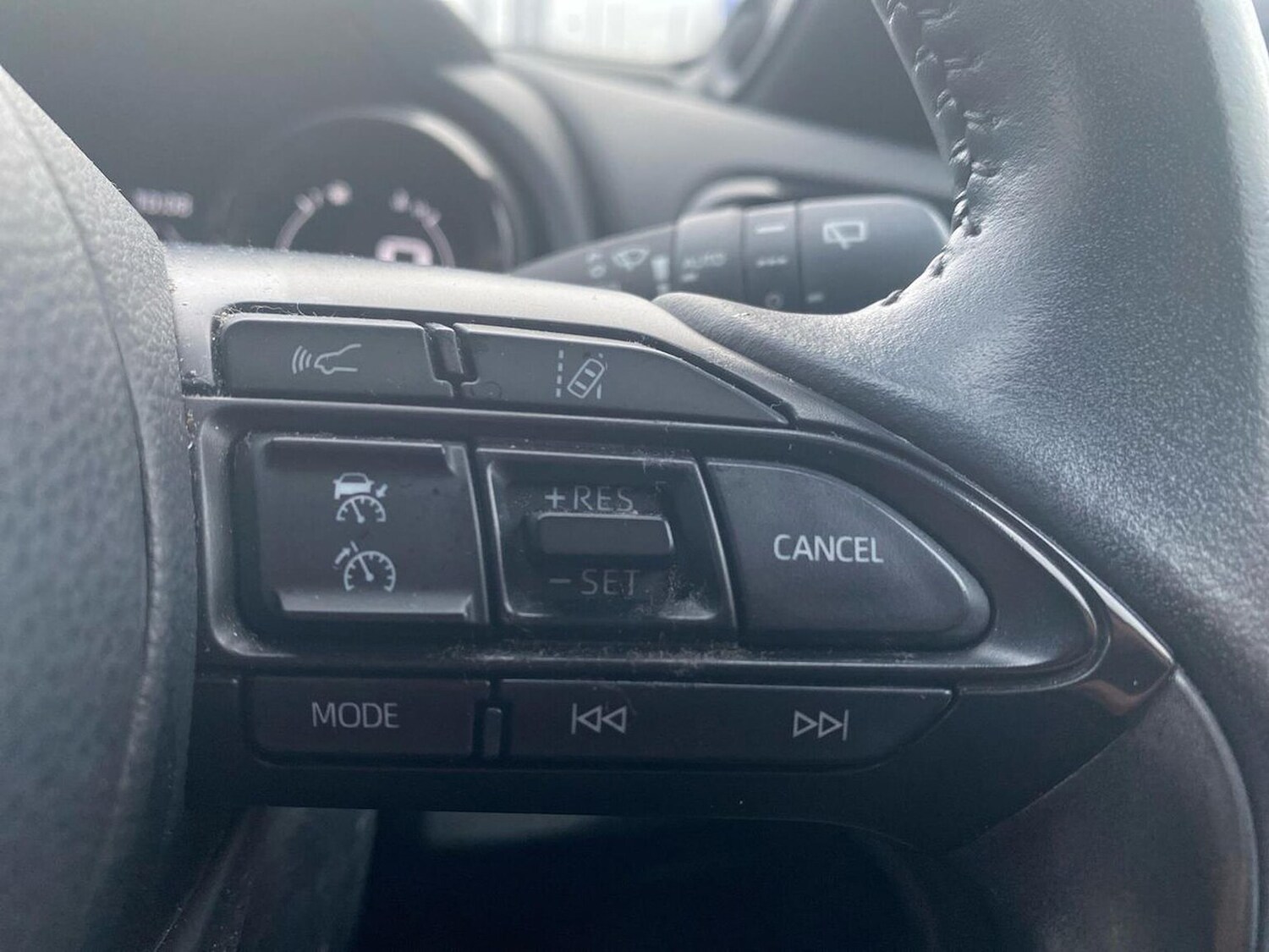 Used Toyota Yaris 2022 for sale - 76751929: Photo 24