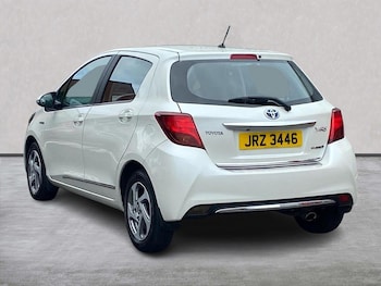 Used Toyota Yaris 2015 for sale - 75490926: Photo