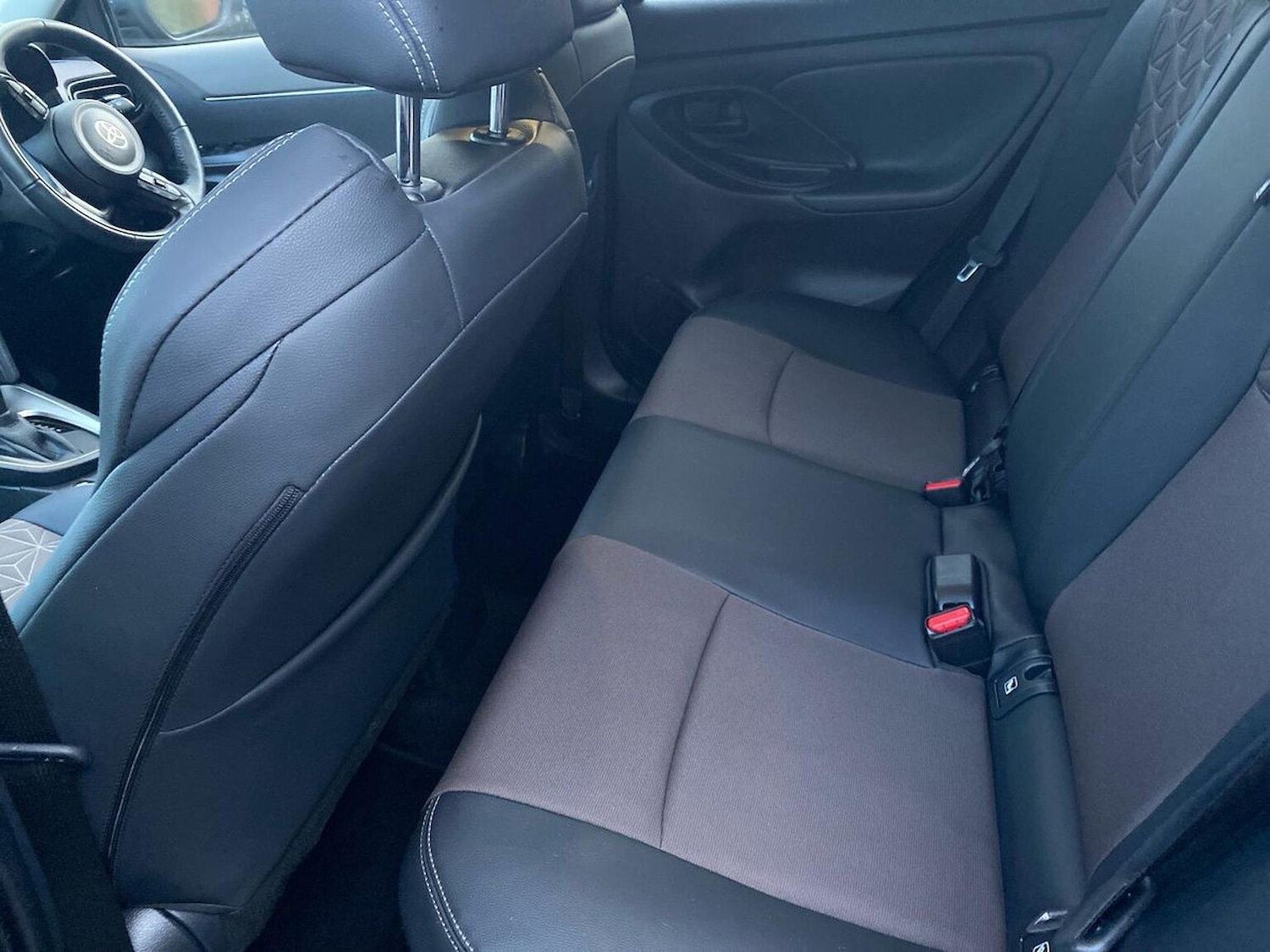 Used Toyota Yaris Cross 2024 for sale - 76830743: Photo 16