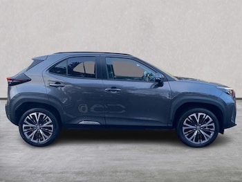 Used Toyota Yaris Cross 2024 for sale - 76830743: Photo