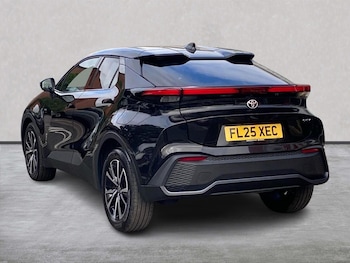 Used Toyota C-HR 2025 for sale - 78389615: Photo