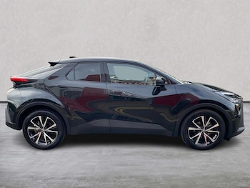 Used Toyota C-HR 2025 for sale - 78389615: Photo