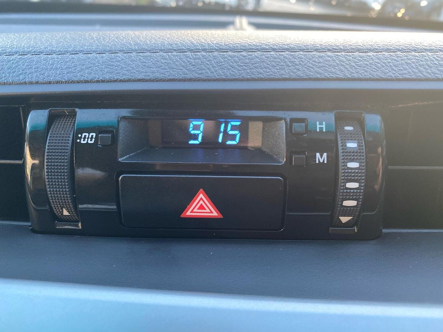 Used Toyota Hilux 2023 for sale - 77487650: Photo 22