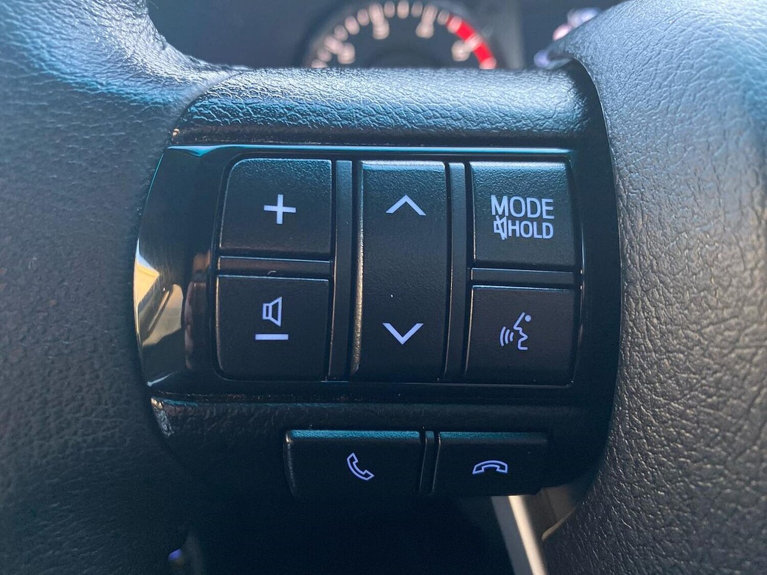 Used Toyota Hilux 2023 for sale - 77487650: Photo 26