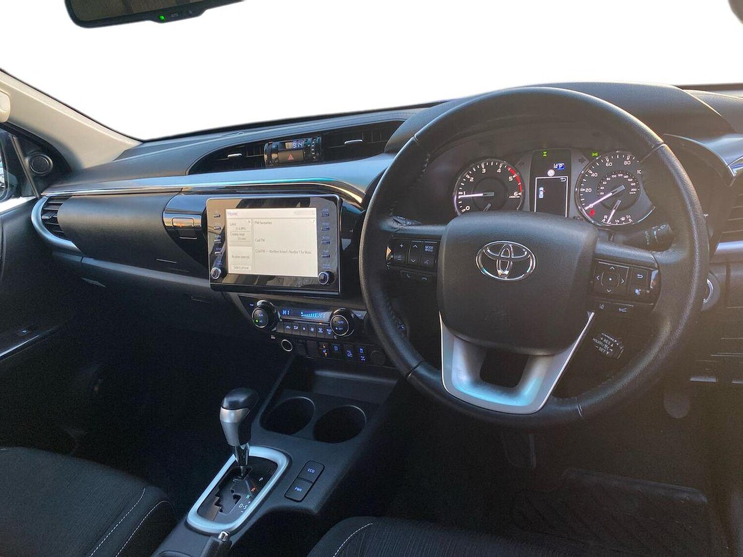 Used Toyota Hilux 2023 for sale - 77487650: Photo 9