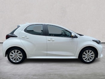 Used Toyota Yaris 2022 for sale - 75556271: Photo