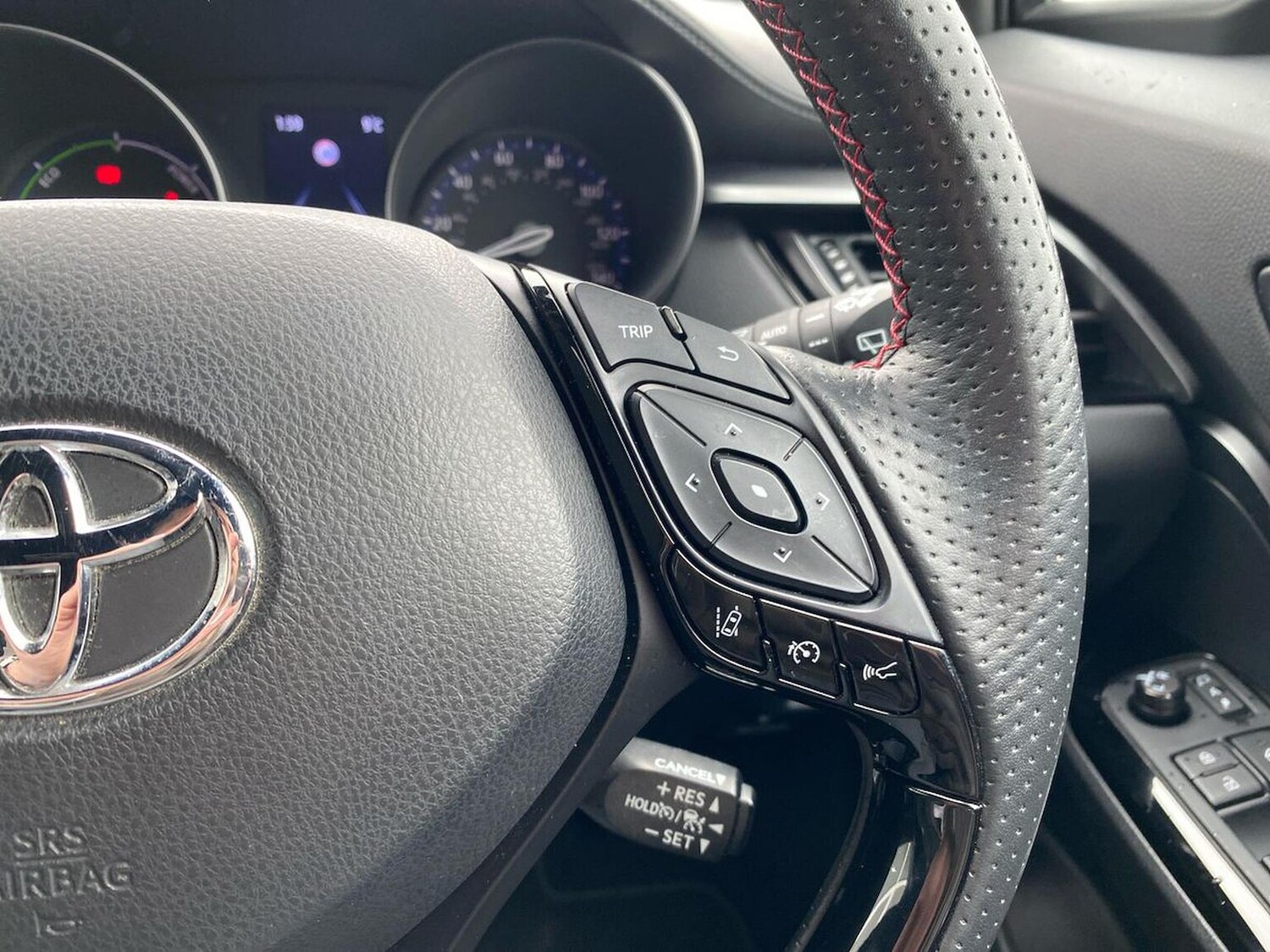 Used Toyota C-HR 2023 for sale - 78192883: Photo 26