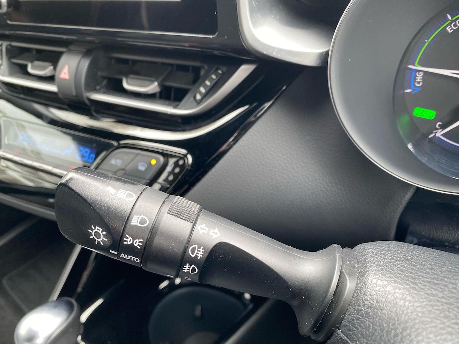 Used Toyota C-HR 2023 for sale - 78192883: Photo 29