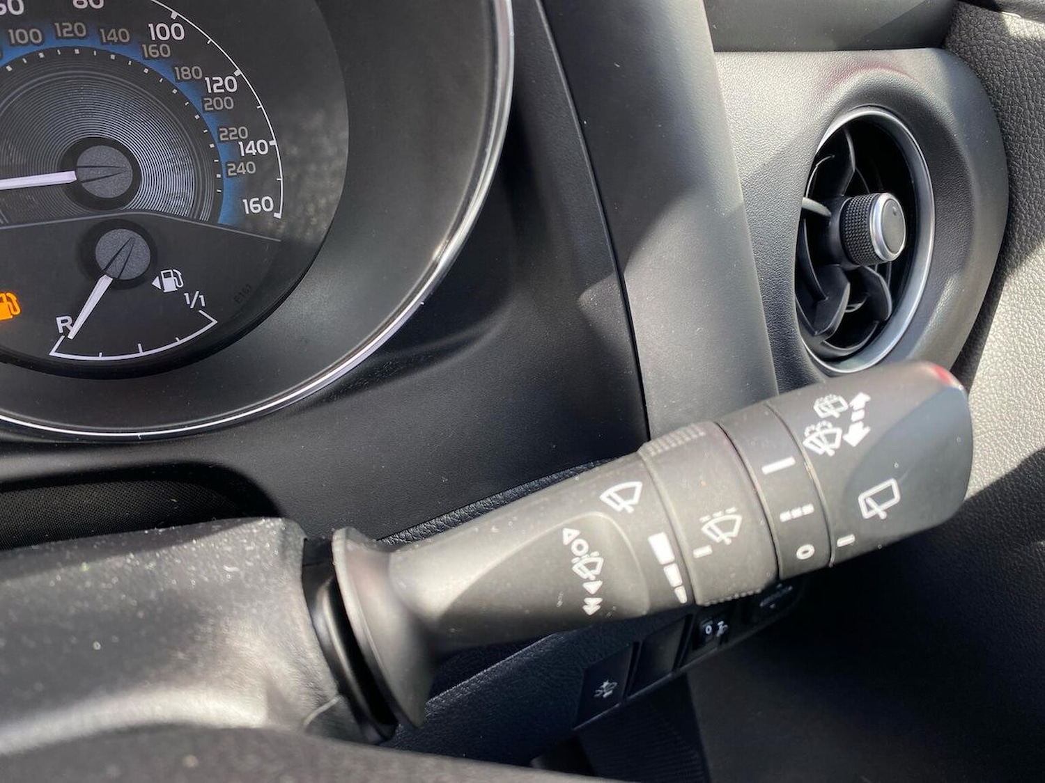 Used Toyota Auris 2018 for sale - 77845343: Photo 26