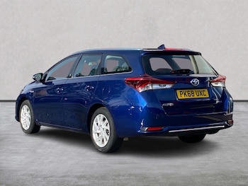 Used Toyota Auris 2018 for sale - 77845343: Photo