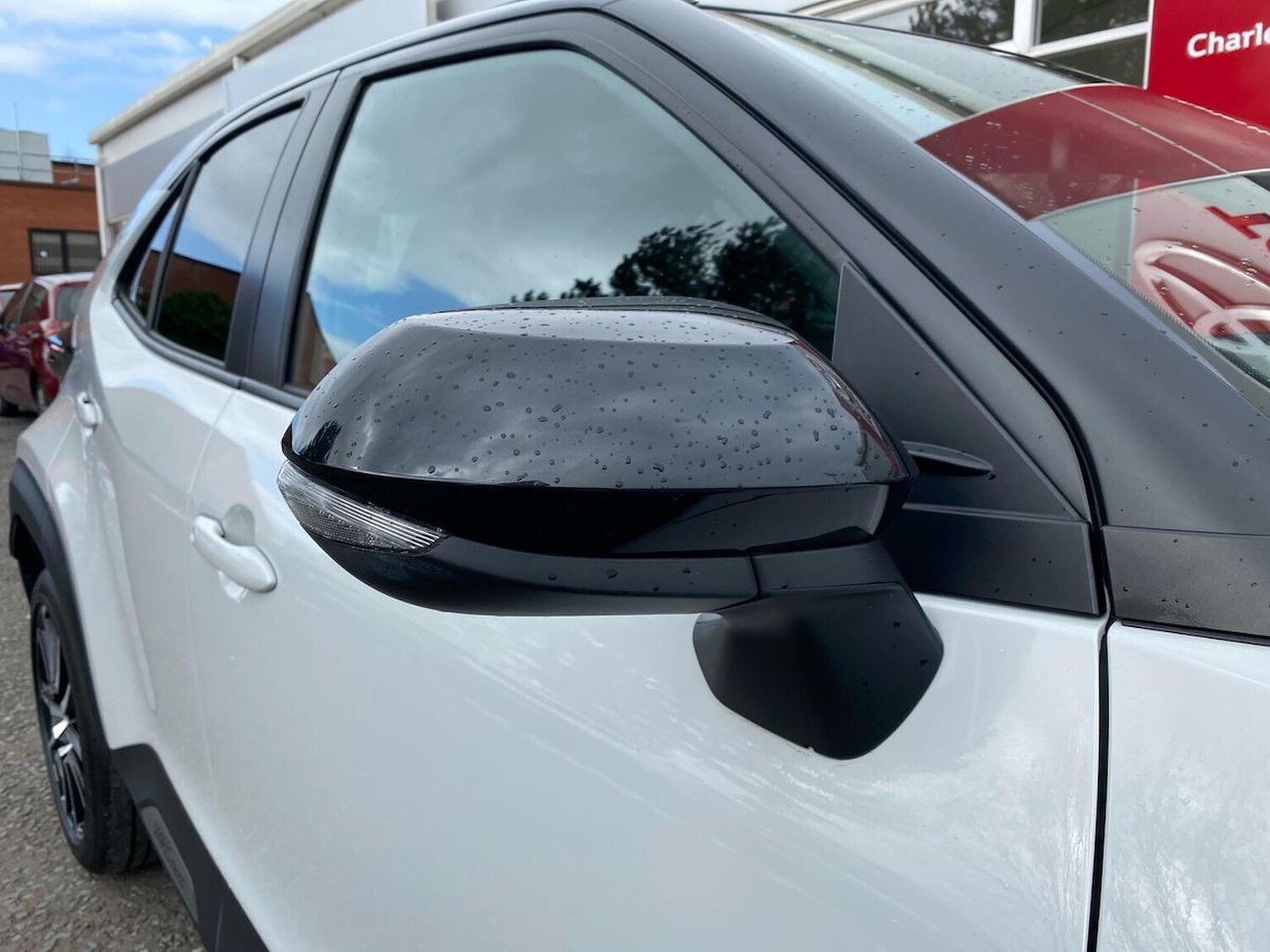 Used Toyota Yaris Cross 2023 for sale - 78192916: Photo 32