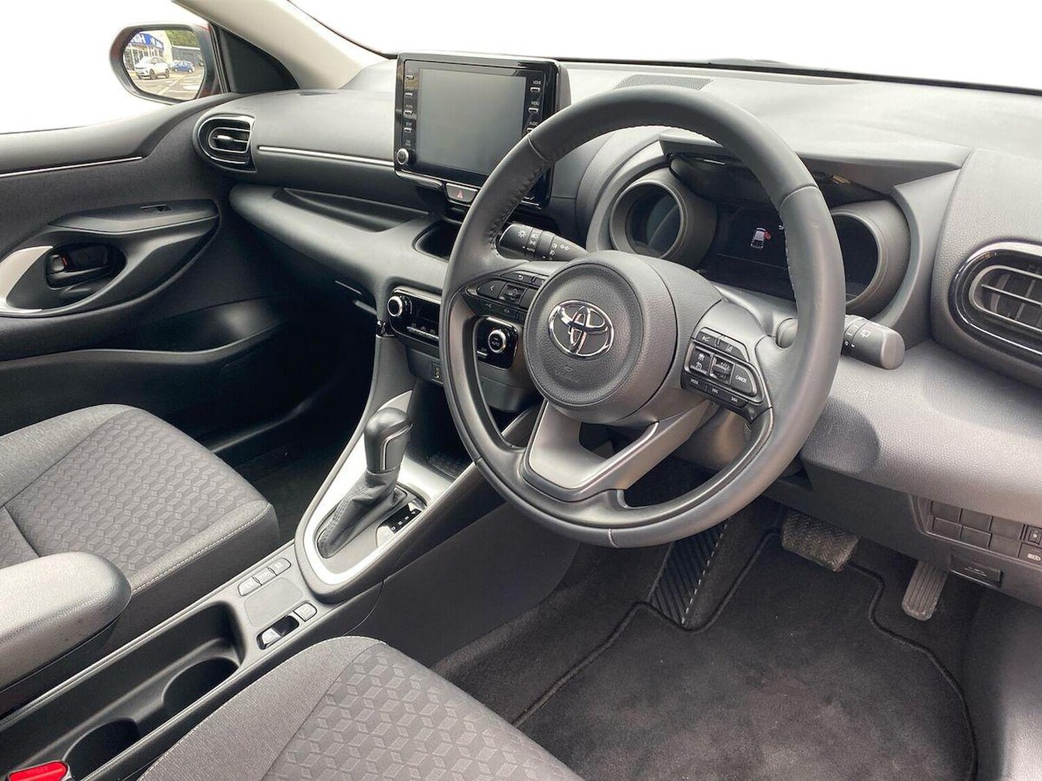 Used Toyota Yaris 2023 for sale - 78026087: Photo 15