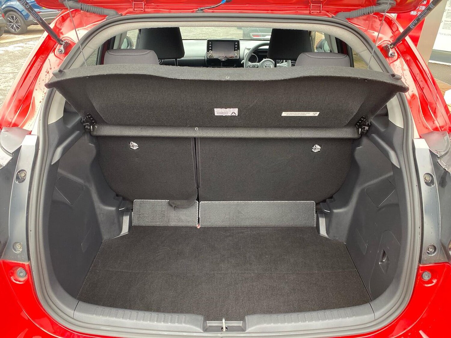 Used Toyota Yaris 2023 for sale - 78026087: Photo 17