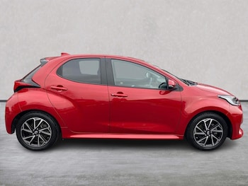 Used Toyota Yaris 2023 for sale - 78026087: Photo