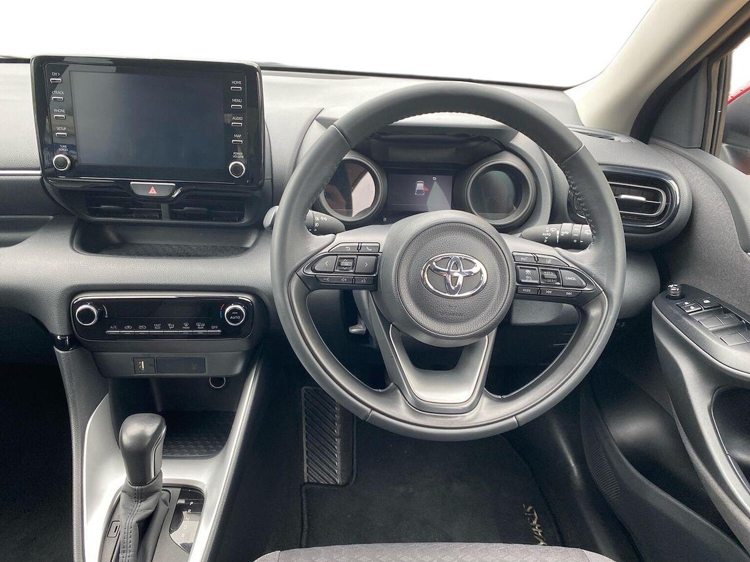Used Toyota Yaris 2023 for sale - 78026087: Photo 9