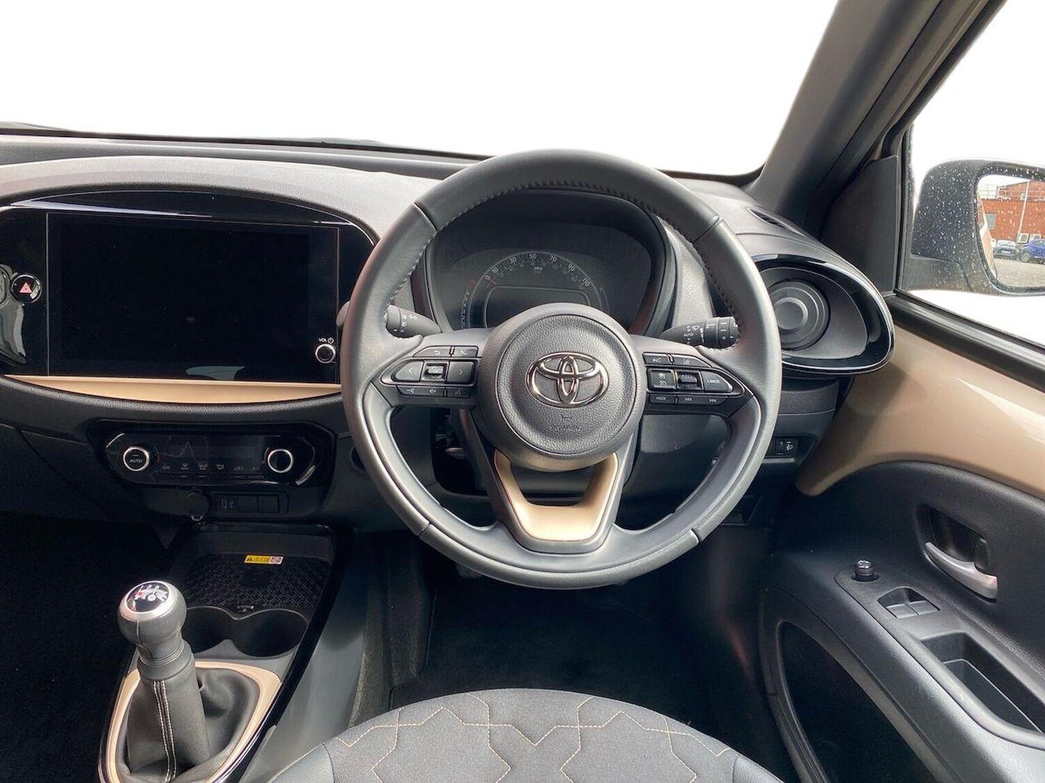 Used Toyota Aygo X 2024 for sale - 78192941: Photo 11