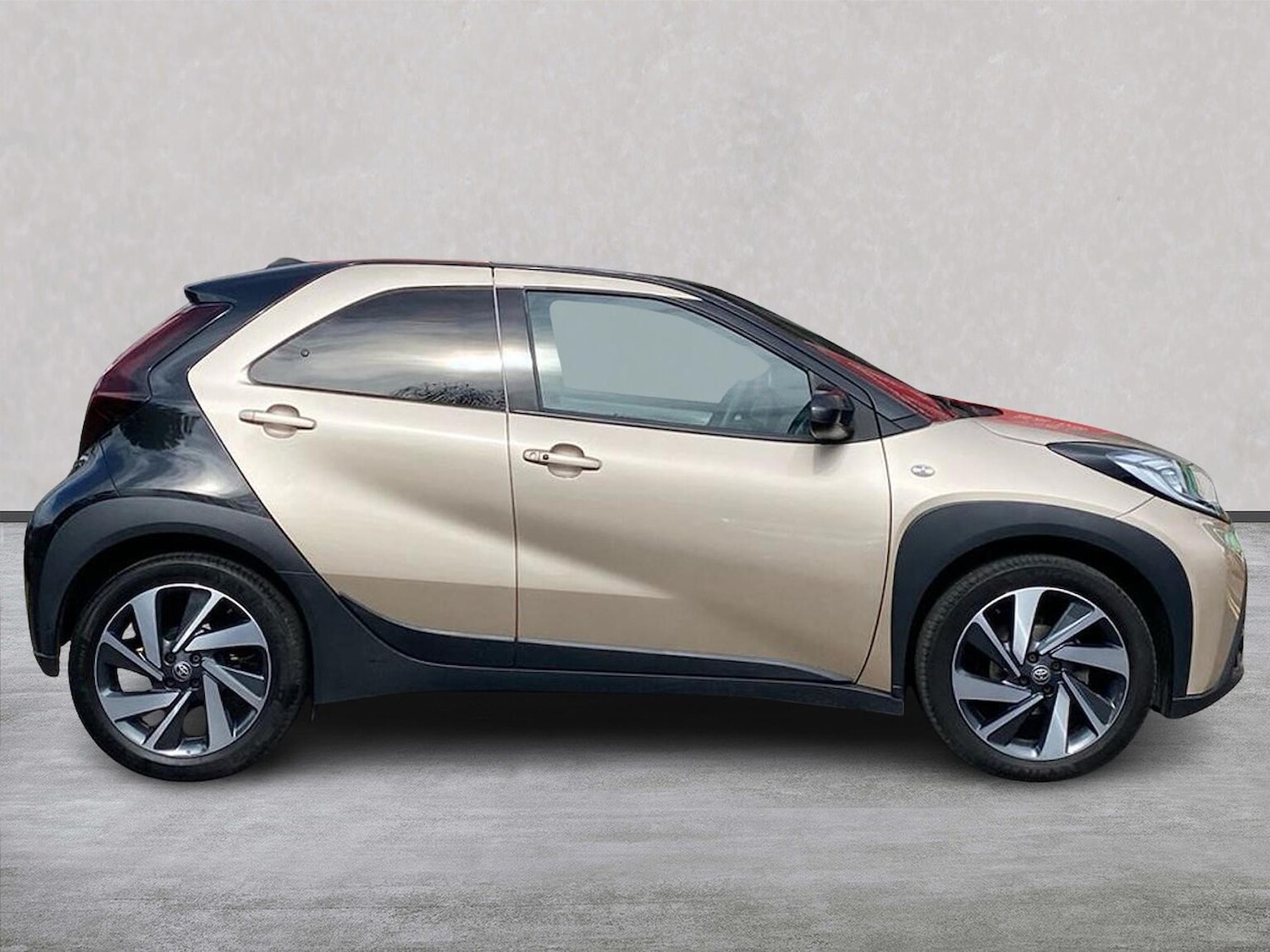 Used Toyota Aygo X 2024 for sale - 78192941: Photo 5