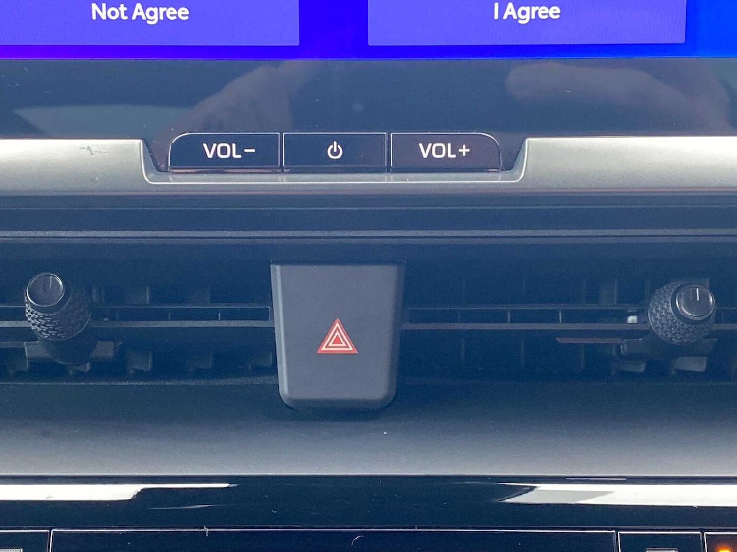 Used Toyota C-HR 2025 for sale - 77980068: Photo 22