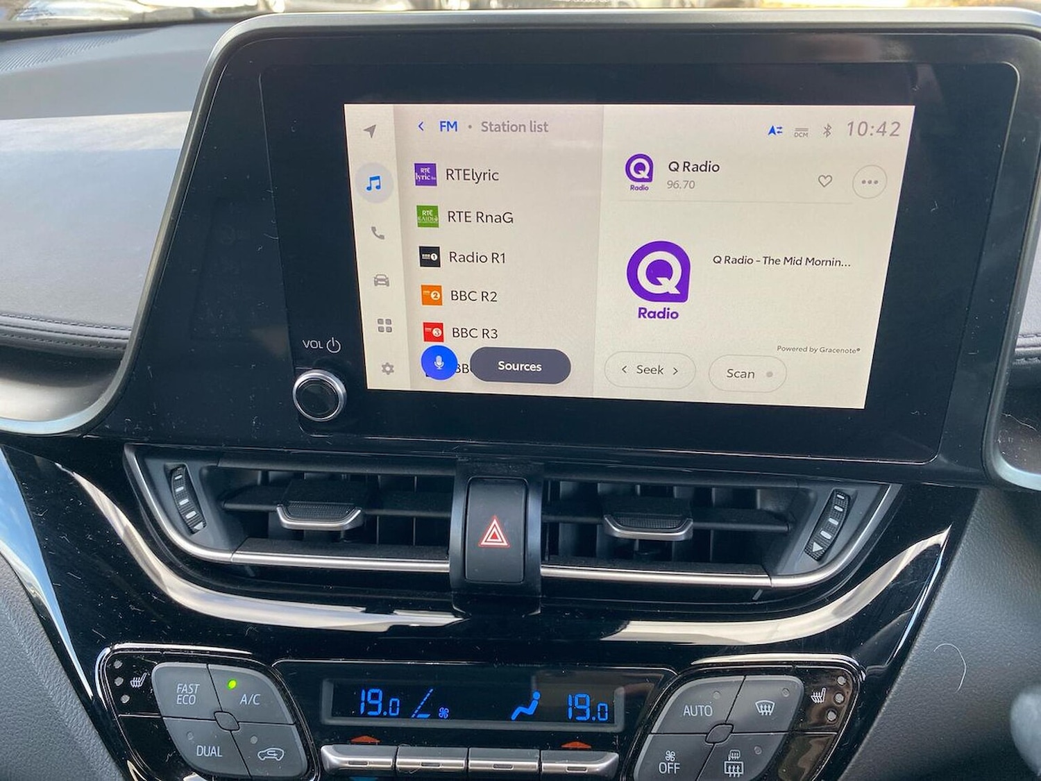 Used Toyota C-HR 2022 for sale - 76392444: Photo 11