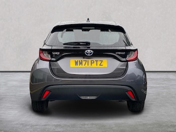 Used Toyota Yaris 2022 for sale - 78940142: Photo