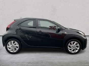 Used Toyota Aygo X 2023 for sale - 76144218: Photo 3