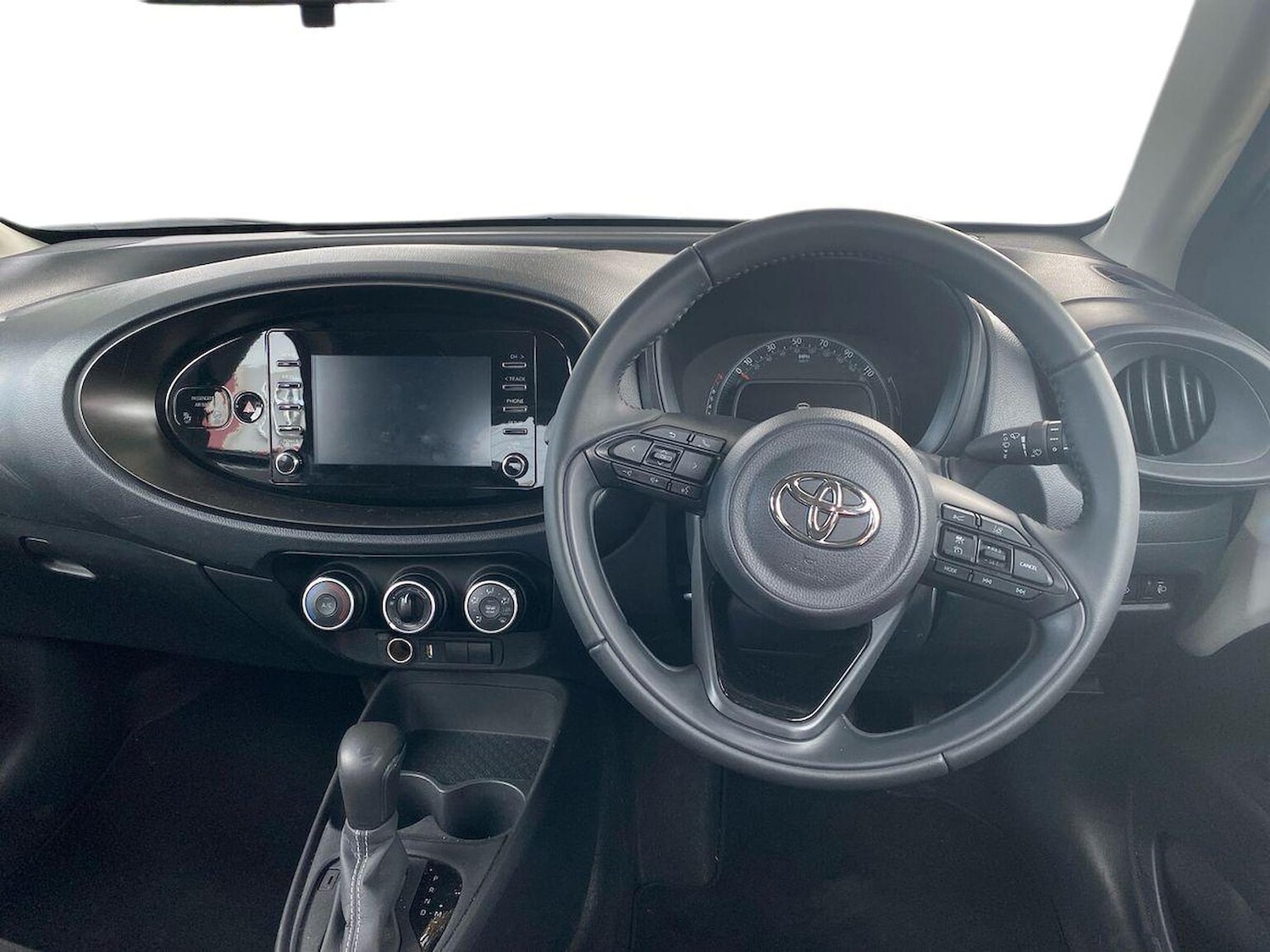 Used Toyota Aygo X 2023 for sale - 75987687: Photo 9