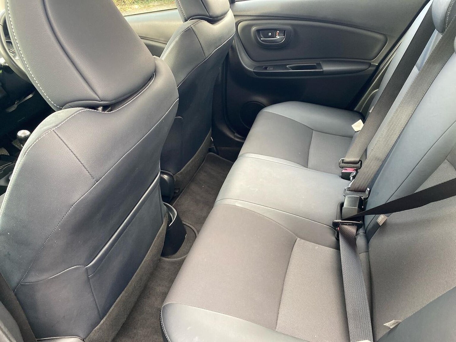 Used Toyota Yaris 2014 for sale - 76392443: Photo 16